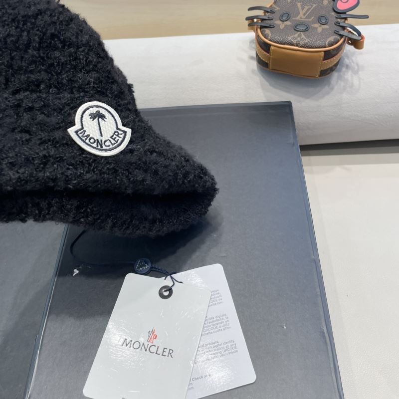 Moncler Caps